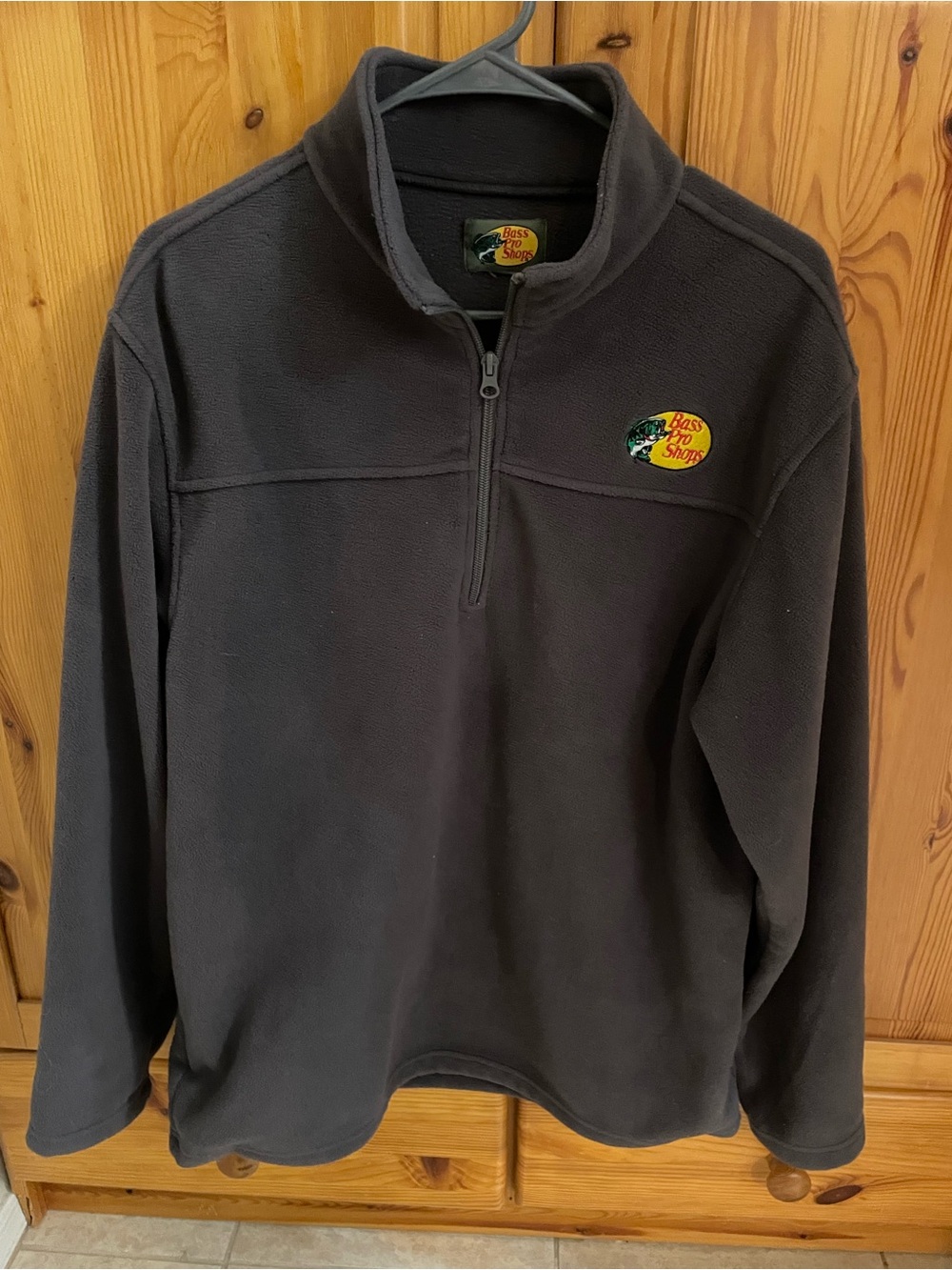 Bass Pro Shops Charcoal Half-Zip Fleece Pullover